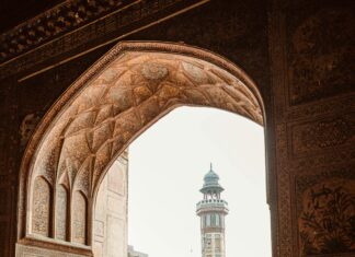 Discover the Hidden Gems: Places of Worship and Cultural Centres in Atherton